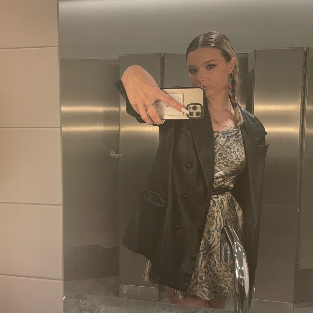 Meet your Posher, Bailey